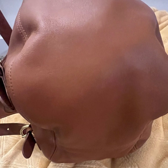 EUC Authenic Vintage Coach Soho Back Sac Brown Leather Backpack Bag (1990s) - Picture 3 of 10